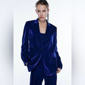 NWT ZARA Suit- Blue Velvet Women Jacket & Pants